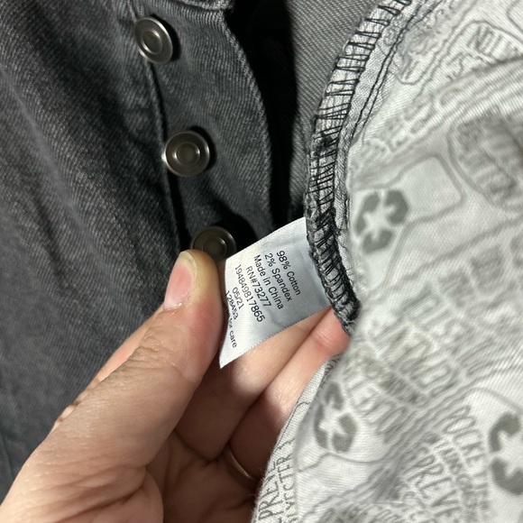 SO High Rise Straight Leg w/ Slit Ankle Gray Women's Jeans Size 7 Button Fly - Picture 8 of 8